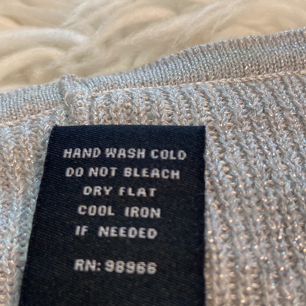 Midnight Velvet Cardigan size XL excellent condition length 37” color silver - Picture 8 of 12